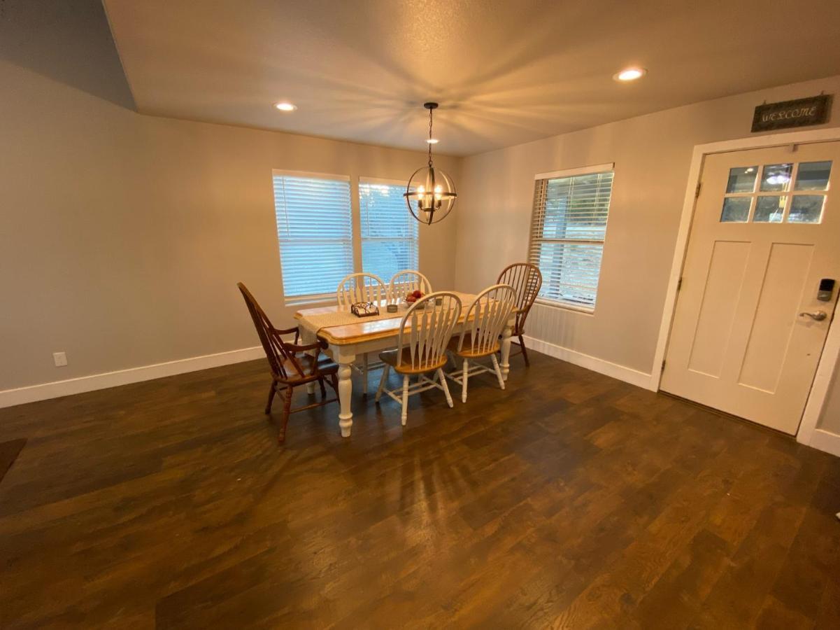 Texas Hill Country Ranch House - Great Views - Near Hidden Falls Park Smithwick Extérieur photo