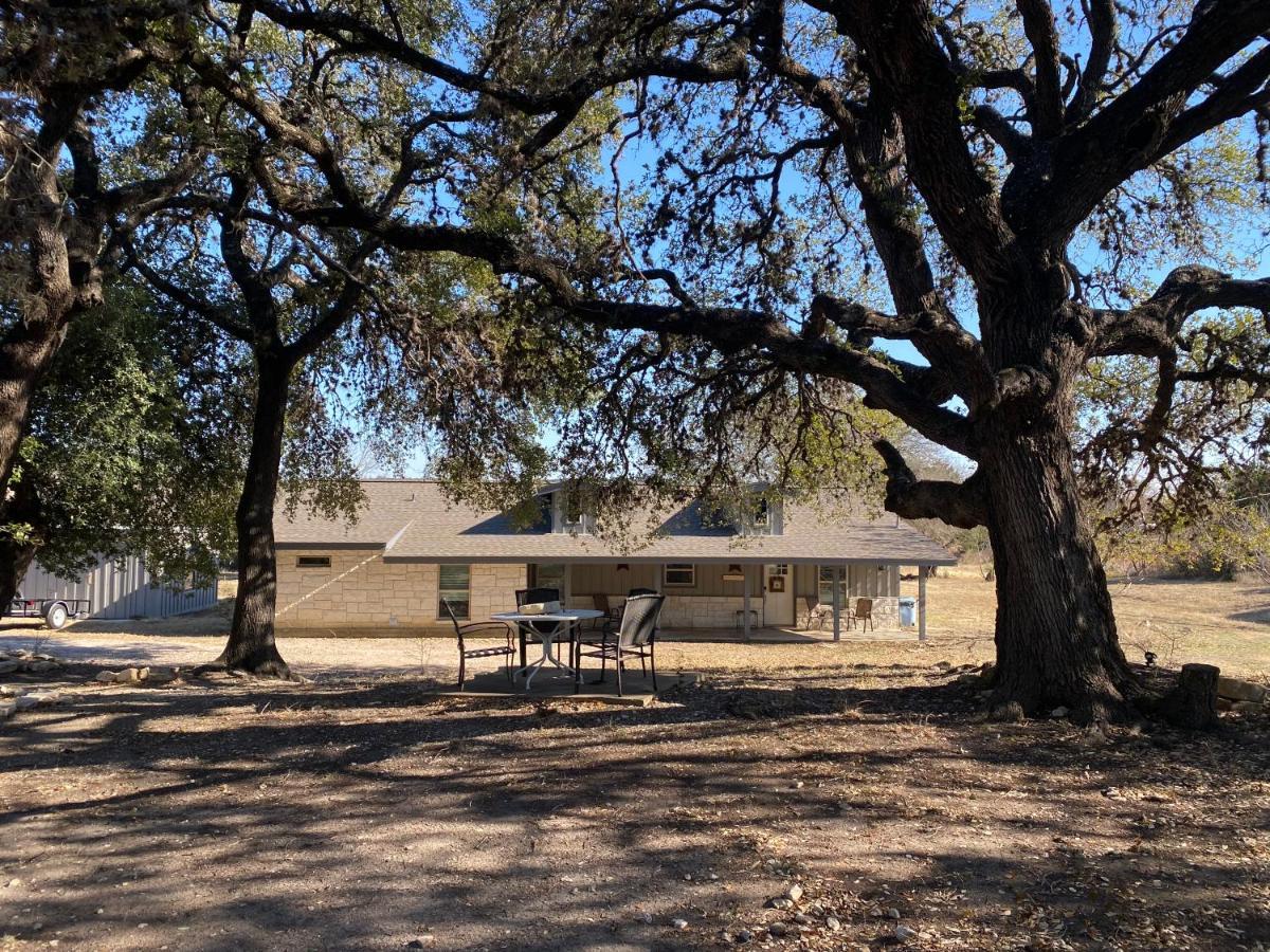 Texas Hill Country Ranch House - Great Views - Near Hidden Falls Park Smithwick Extérieur photo