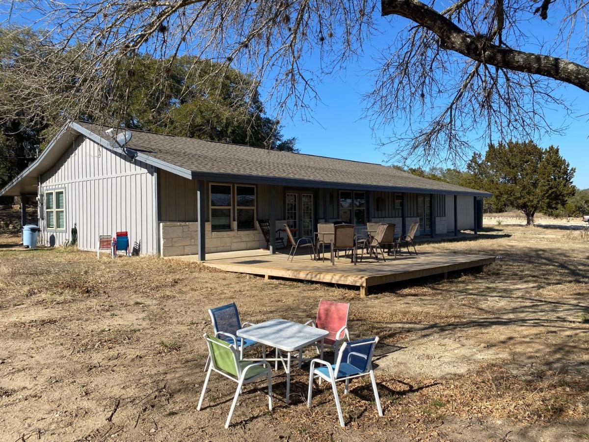 Texas Hill Country Ranch House - Great Views - Near Hidden Falls Park Smithwick Extérieur photo