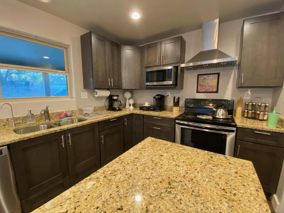 Texas Hill Country Ranch House - Great Views - Near Hidden Falls Park Smithwick Extérieur photo